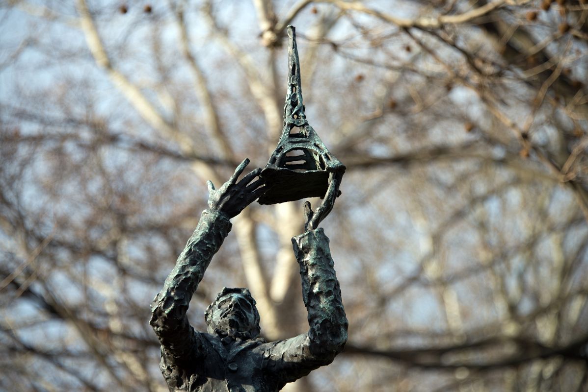 09-04 Statue Of Gustave Eiffel Holding Up The Eiffel Tower On Statue Of Liberty Island